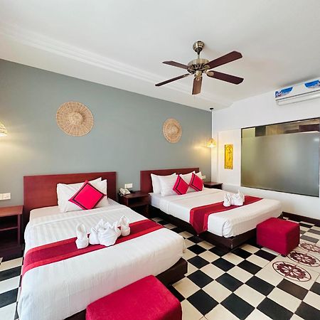 Mekong Angkor Palace Hotel Siem Reap Buitenkant foto
