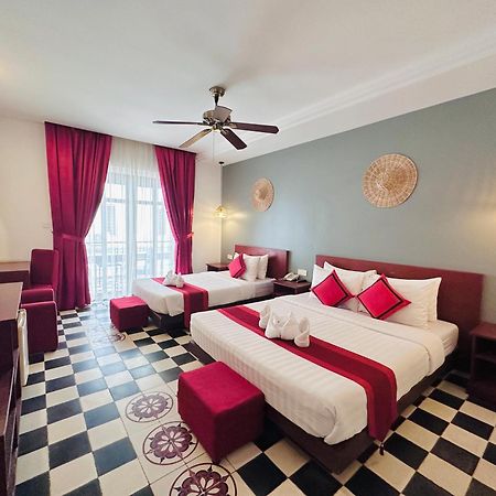 Mekong Angkor Palace Hotel Siem Reap Buitenkant foto