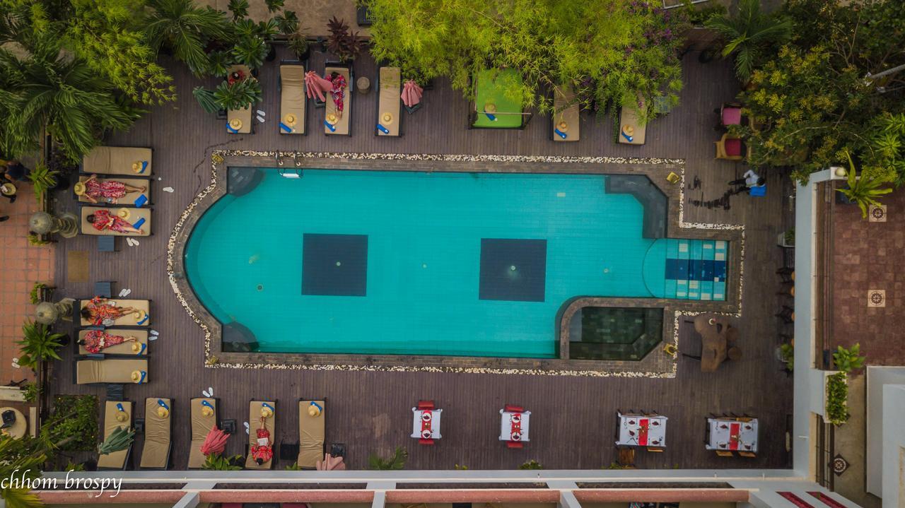 Mekong Angkor Palace Hotel Siem Reap Buitenkant foto